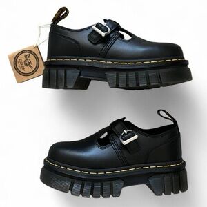 NWT Dr. Martens Black Audrick Nappa Lux Genuine Leather Mary Jane Platform